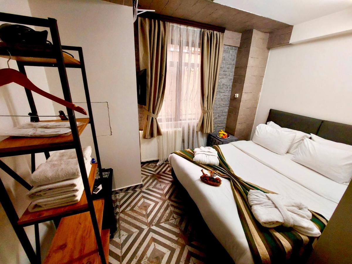Mates Port Hotel Istanbul Exteriör bild